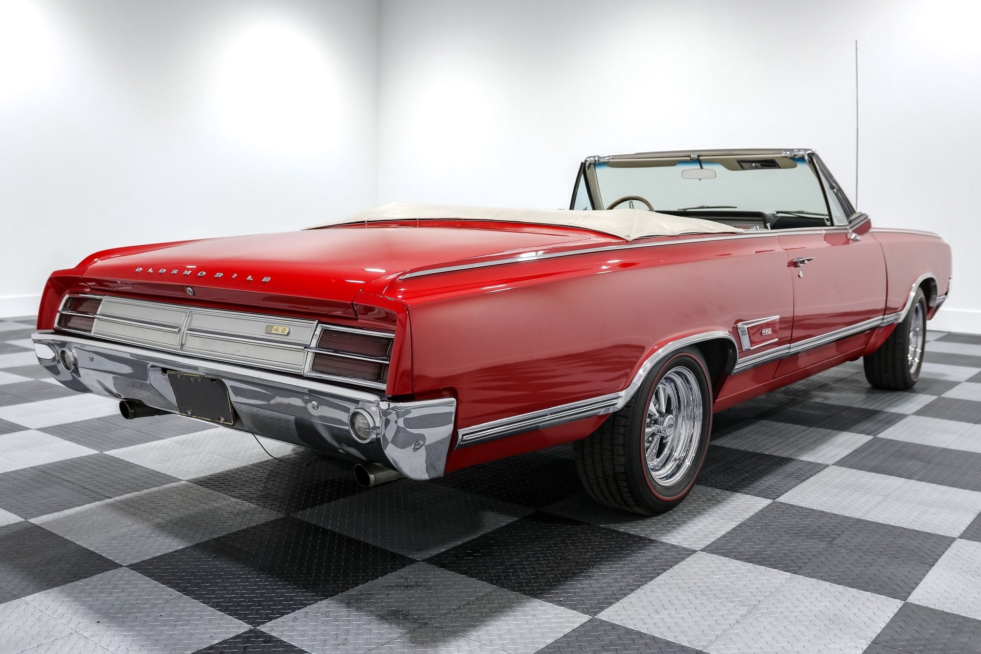 1965 Oldsmobile Cutlass 442 Convertible