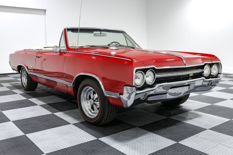 1965 Oldsmobile Cutlass 442 Convertible